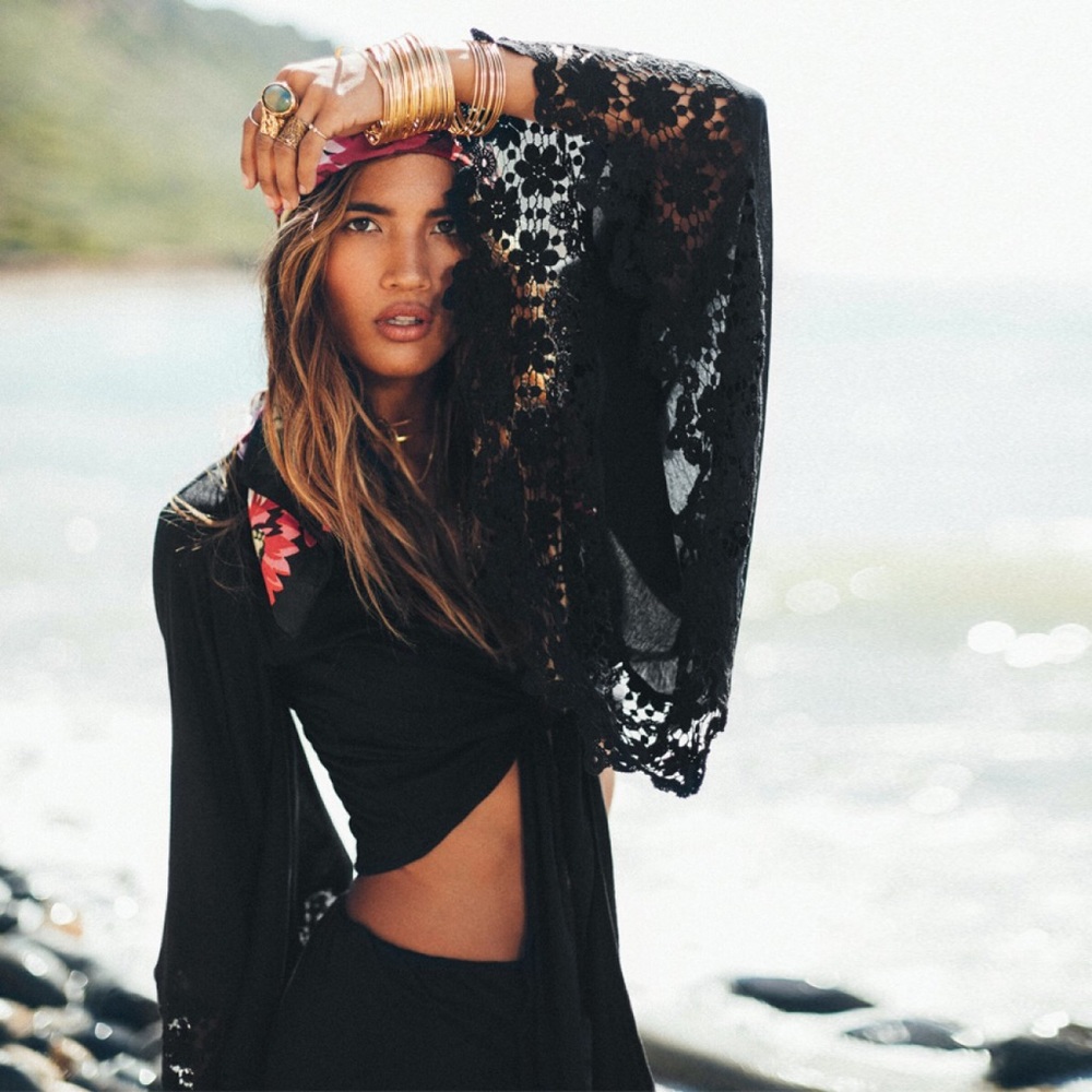 WINSTON WHITE SOLEI TOP IN BLACK